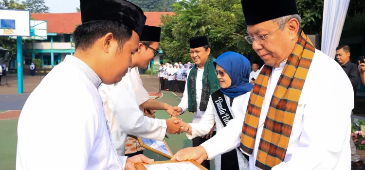 Semarak Hardiknas 2025, Benyamin Tegaskan Komitmen Pendidikan Merata untuk Seluruh Anak di Tangsel
