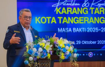 Lantik Pengurus Karang Taruna Tangsel 2025-2030, Benyamin Davnie Ajak Pemuda Jadi Motor Pembangunan